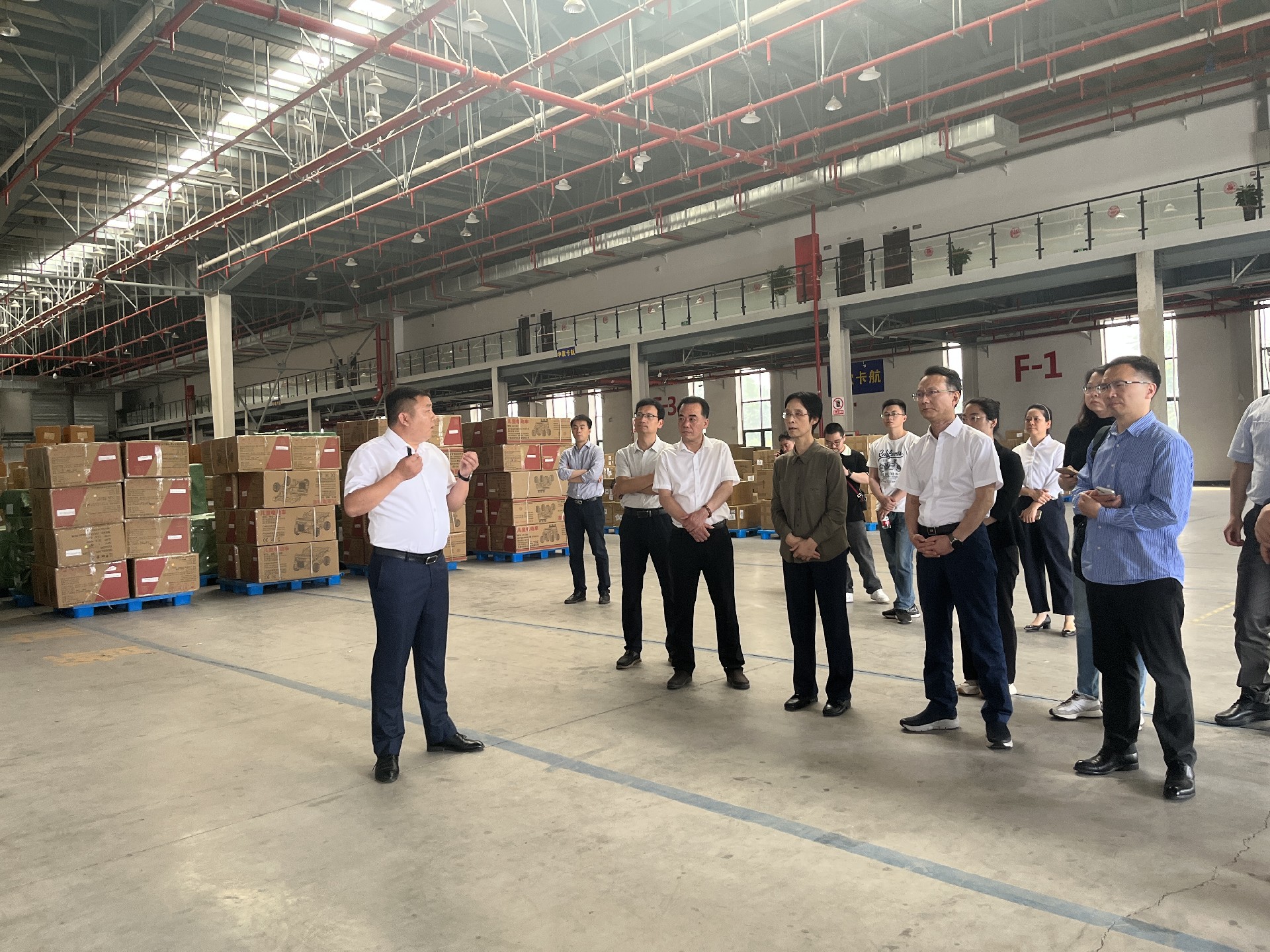 1686880020307725.jpg 5061fe58d70c19ce0cafd5c329d7f8e.jpg